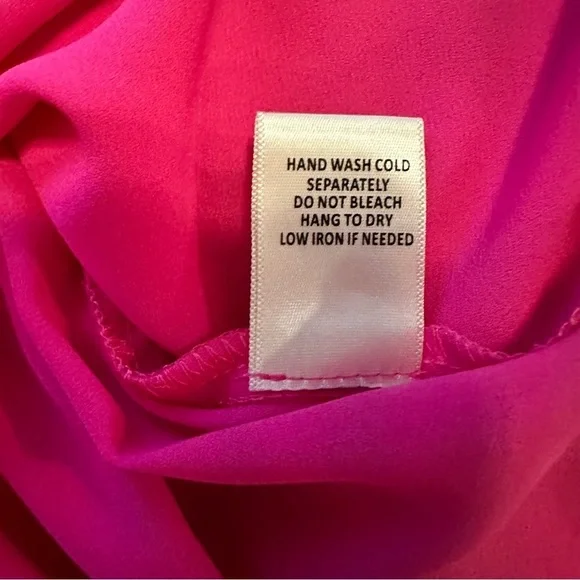 Skies are blue hot pink long sleeve button up front tie size XS - Picture 7 of 9